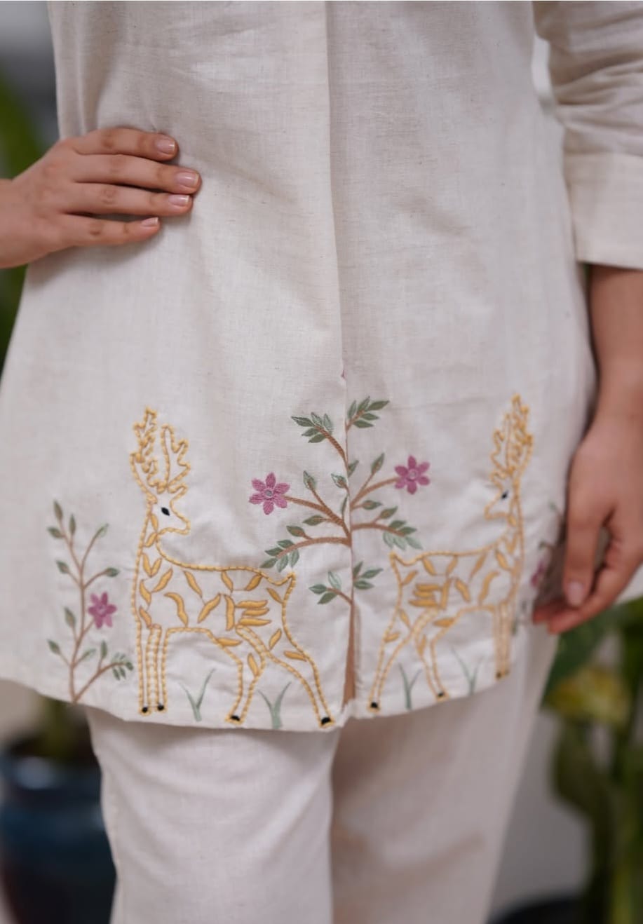 Vanya Embroidered Off-White Deer Motif Cotton Flex Co-ord Set - Aniq India