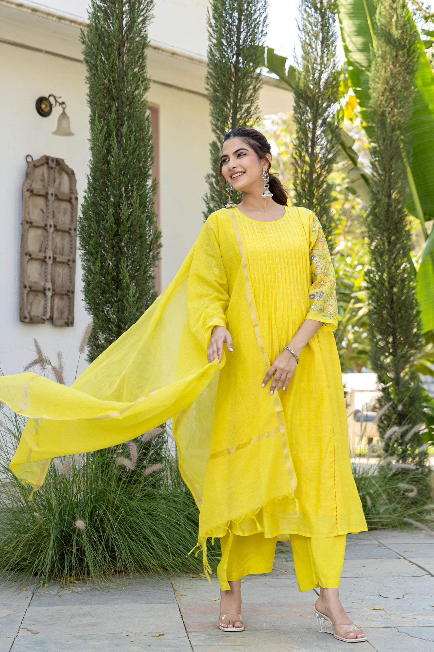 Sunshine Radiance Outfit