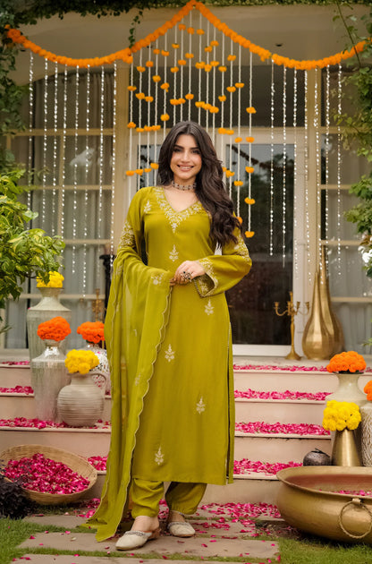 Ruhaniyat Kurta Set